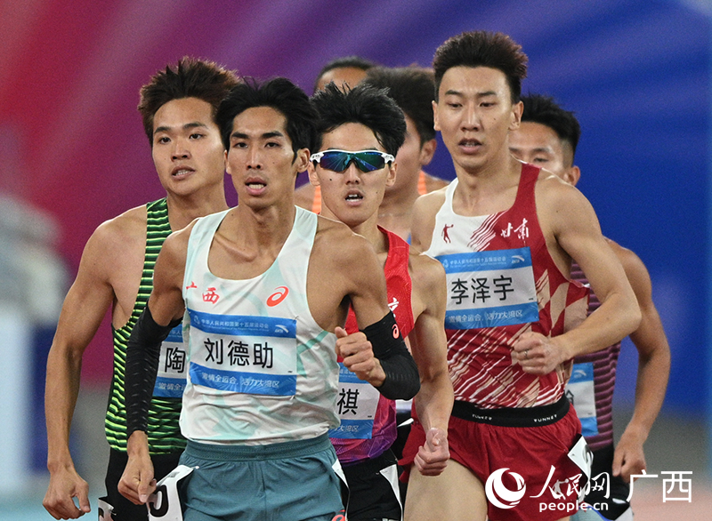 劉德助在第一圈始終處於領先的位置。人民網 雷琦竣攝