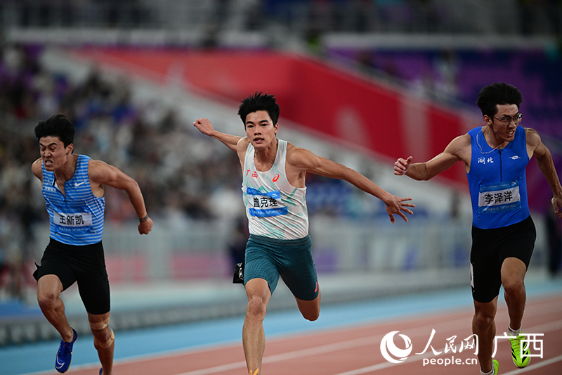 曾克理沖線瞬間。人民網 雷琦竣攝