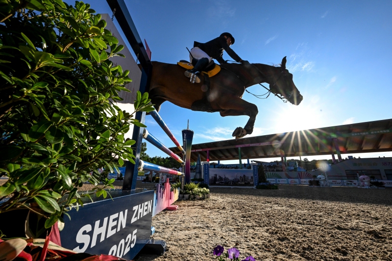 廣西隊選手達布西力特在比賽中。主辦方供圖