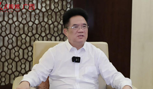 专访：广西医科大学党委副书记、校长曾志羽