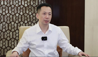  专访：自治区卫健委党组成员、副主任吴兴华