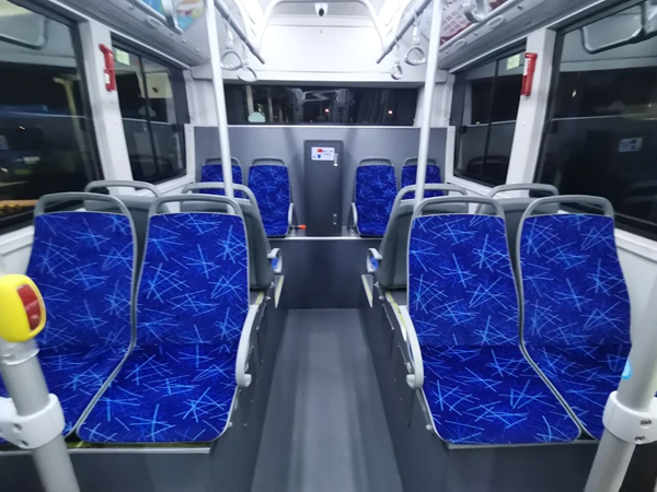升级改造后的公交座椅
