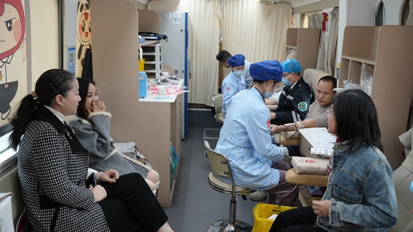 南宁市第六人民医院分会场现场。南宁中心血站供图