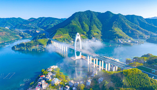 河池市“十四五”交通建設交出亮眼成績單