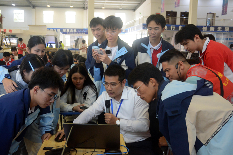 引优质生源活水育时代栋梁之材(图4)