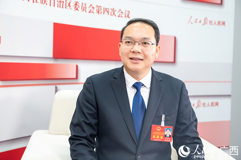 韦家甫代表接受专访。人民网记者 严立政摄