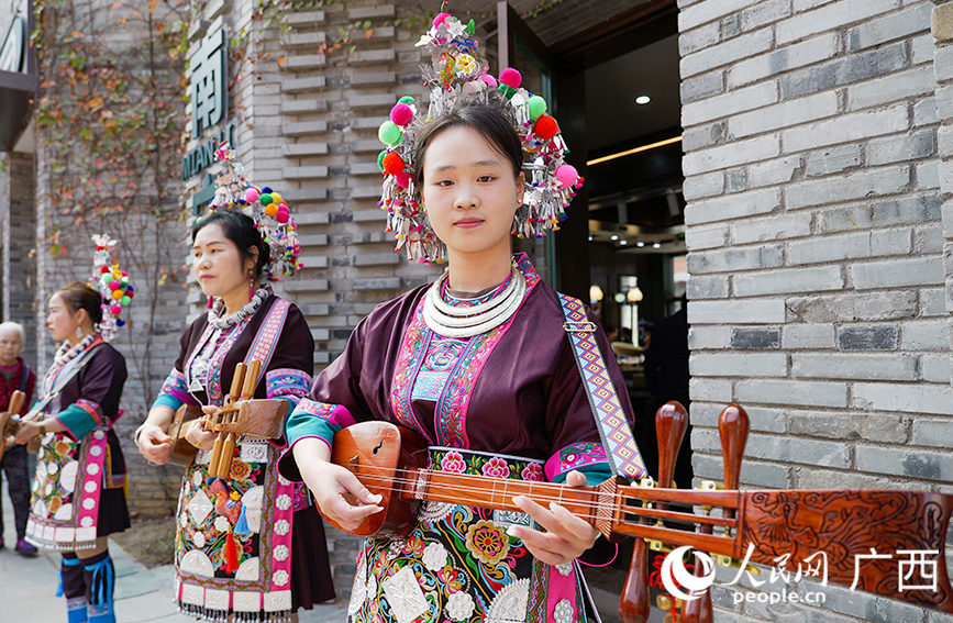 非遗展演。人民网 梁章晖摄