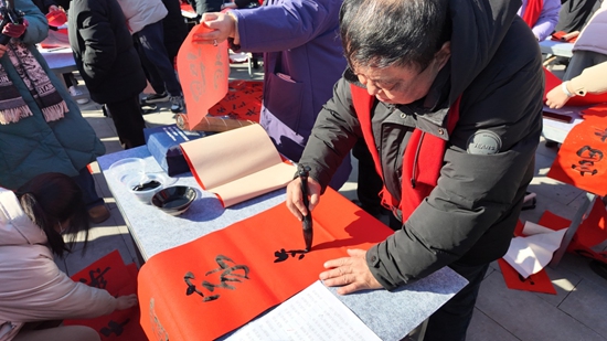 书法家创作现场