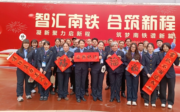 合影。陈美珍摄