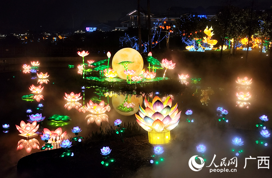 造型鮮活、寓意吉祥的主題燈組。