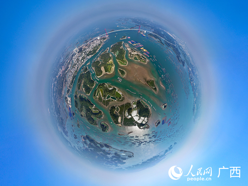 廣西欽州市龍門七十二涇空中全景。人民網記者 雷琦竣攝