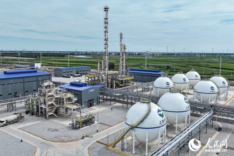 洮南市风电耦合生物质绿色甲醇一体化示范项目。（相关项目图片）