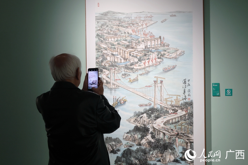 畫家用作品展現廣西時代新貌。人民網記者 覃心攝