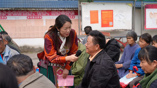 有趣的知識搶答環節。黃麗梅攝