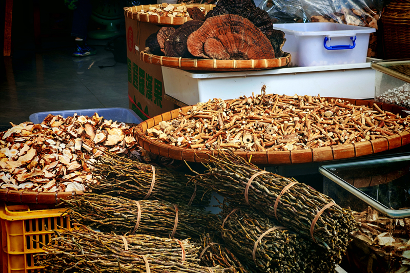 八步区：温泉赋能兴产业文旅融合促振兴(图3)