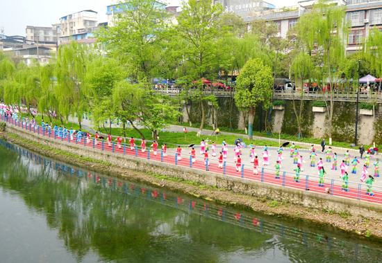 千人桂劇廣場舞