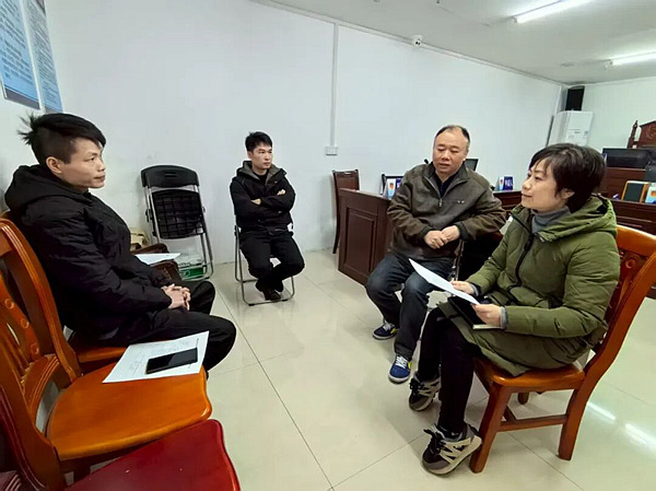 農歡召開協調會調解職工群眾矛盾糾紛
