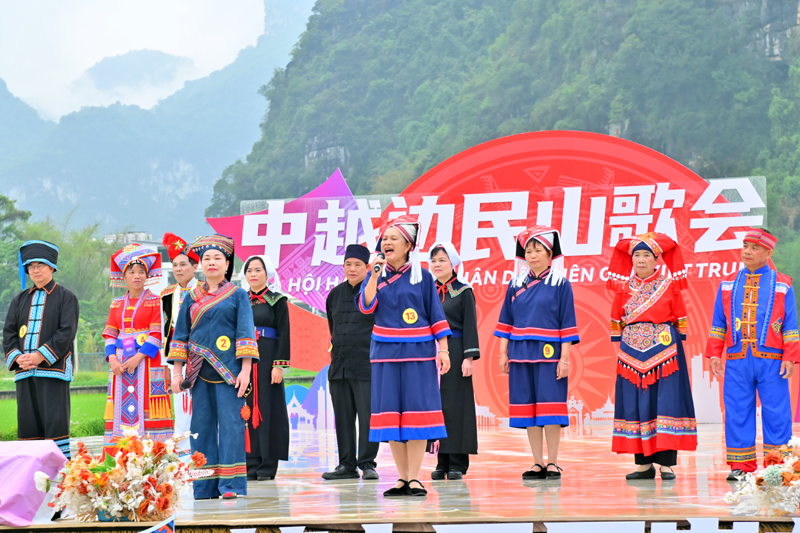 山歌擂台赛活动现场。