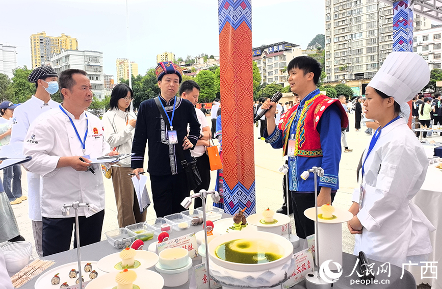 活动现场。人民网记者 付华周摄