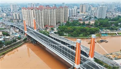 广西平陆运河27座跨运河桥梁全部建成