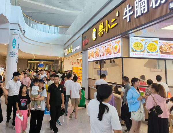 北海服务区。陈东海摄