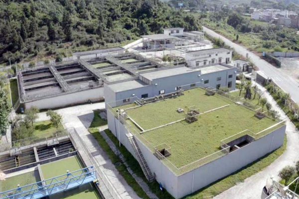 富川莲山污水处理厂。广西环保集团供图