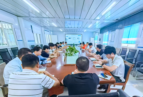 项目开展商务管理与廉洁风险防控主题月活动。中国一冶供图