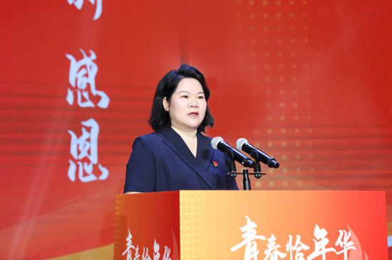 校长赵春辉致辞