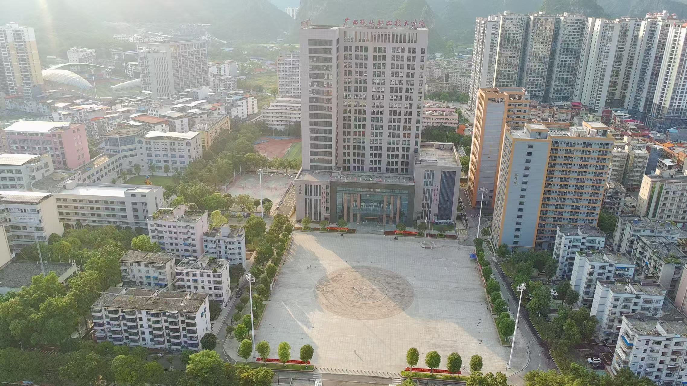 校园整体面貌快速复原。广西现代职业技术学院供图