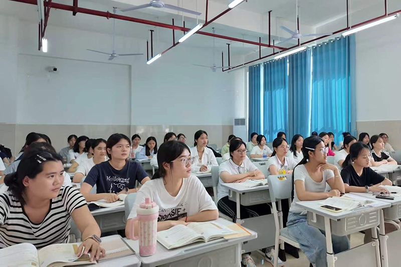 学校恢复正常教学秩序。广西现代职业技术学院供图