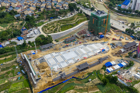 图为田林县非物质文化遗产传承实践中心项目全景图（航拍）。杨啟建 摄