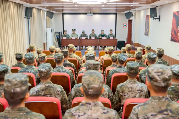 新兵入队迎新仪式现场。