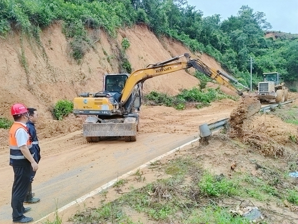 疏通道路。