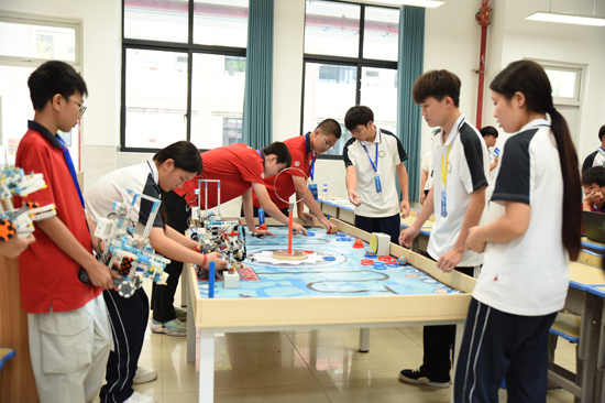 基本技能赛现场。黄晓君摄