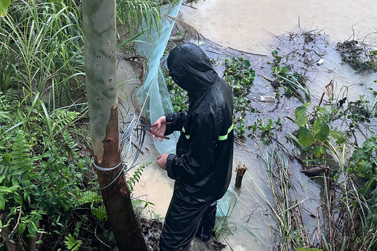 赵俊哲拆除拦网泄水