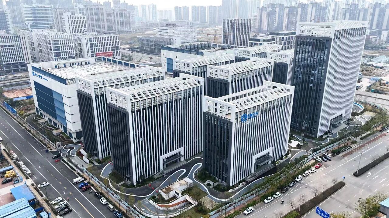 位于广西南宁的五象云谷智算中心。润建股份供图