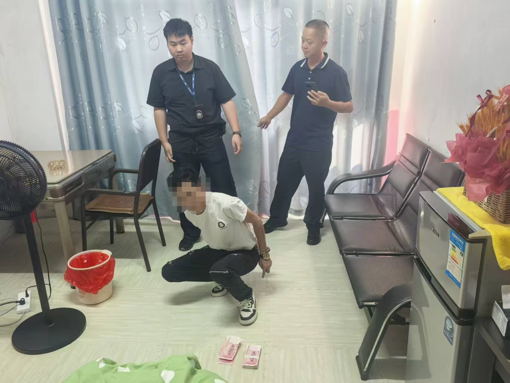 成功将嫌疑人抓获。防城港警方供图