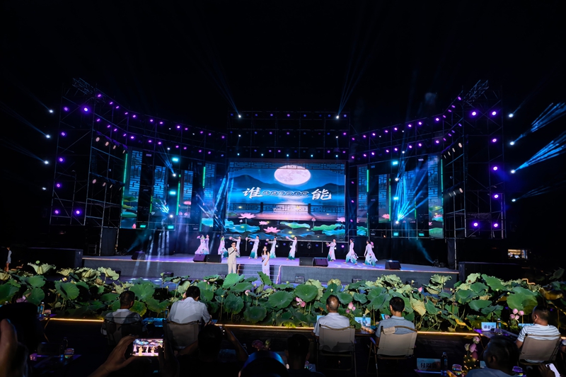 2026年柳州“藕玉柳江”音乐会演出现场。黄运玲摄