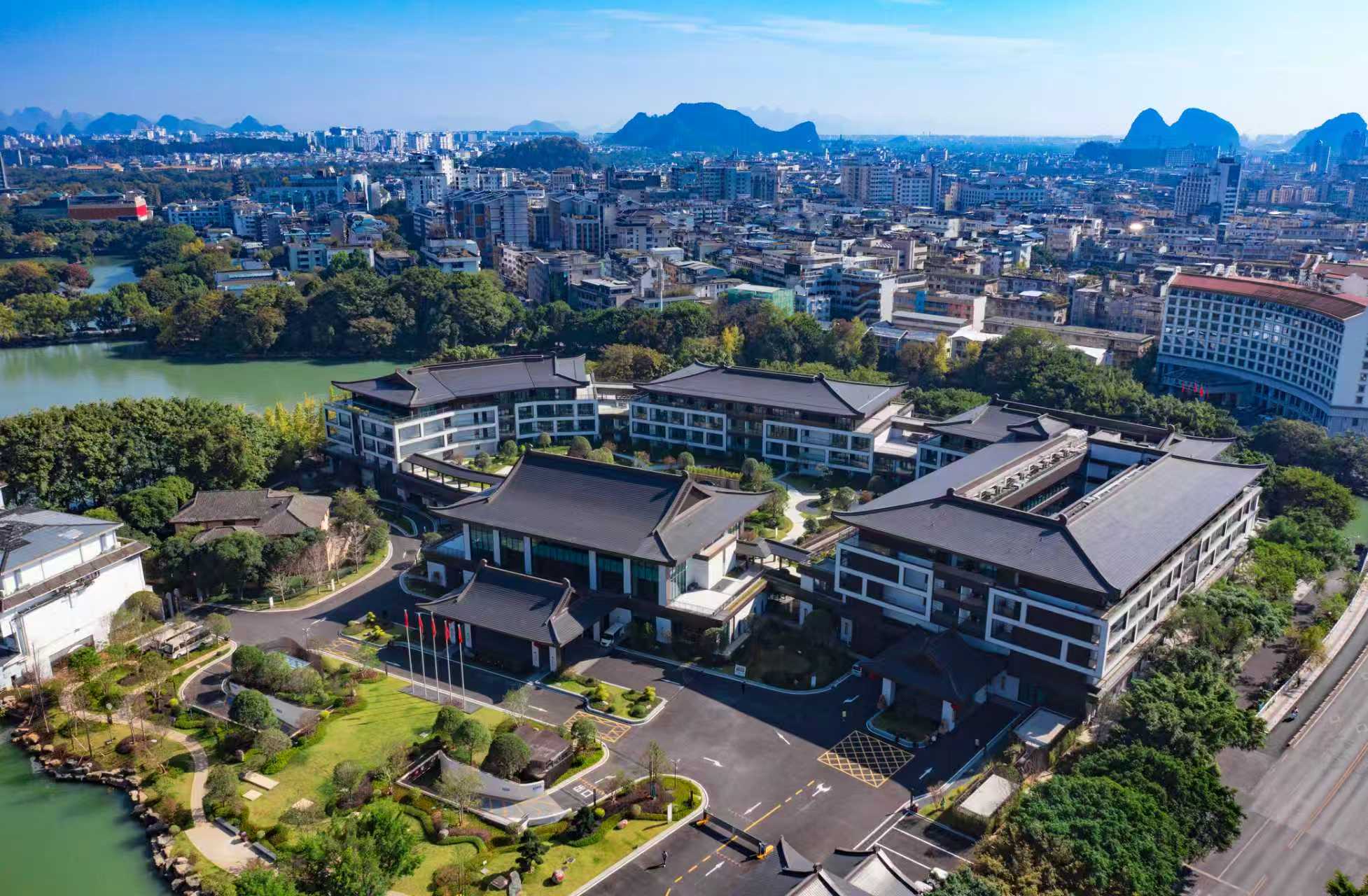 改造后的桂林市榕湖饭店。桂林市榕湖饭店供图