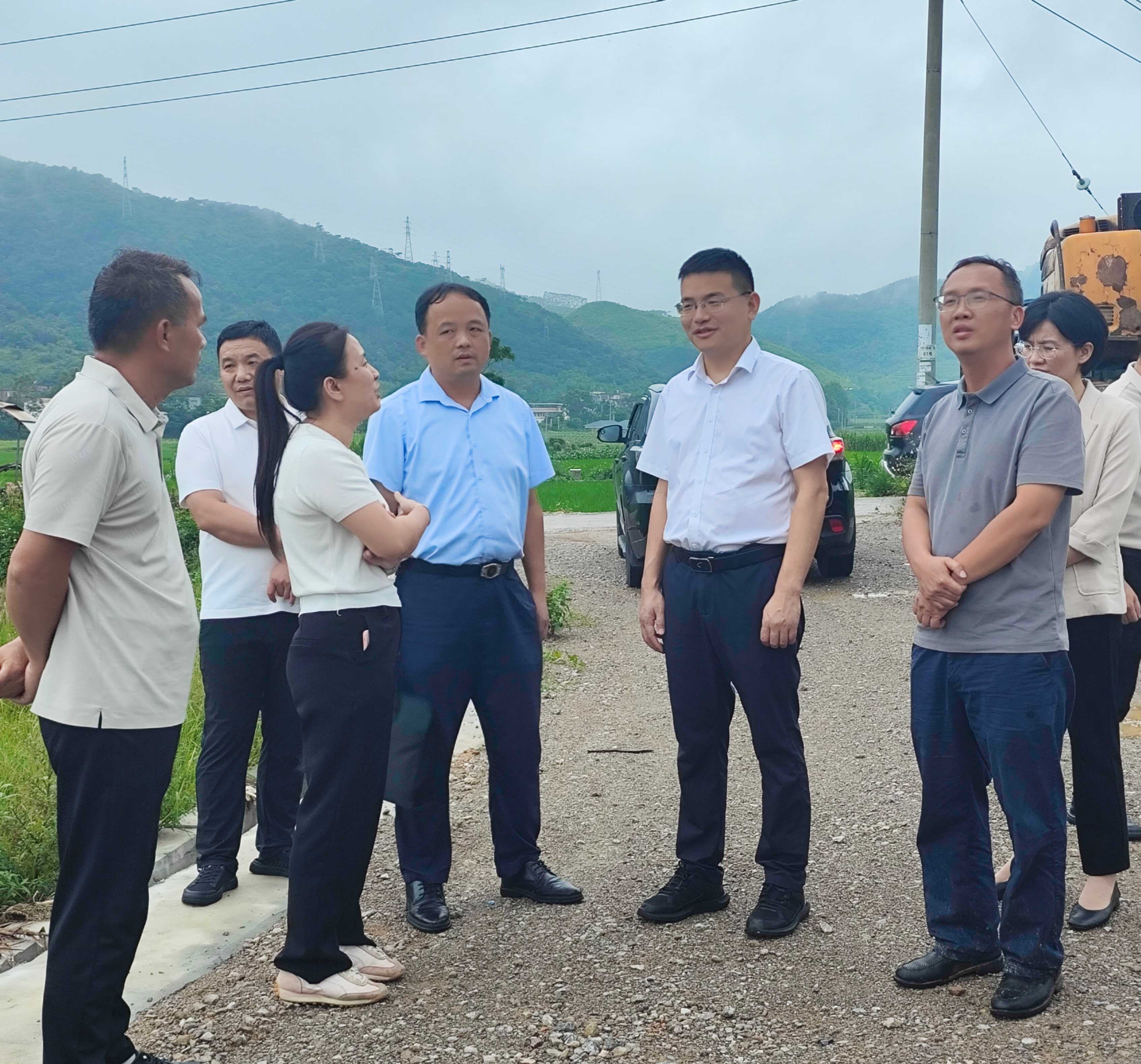 督查组实地核查石南镇六联村高标准农田建设项目