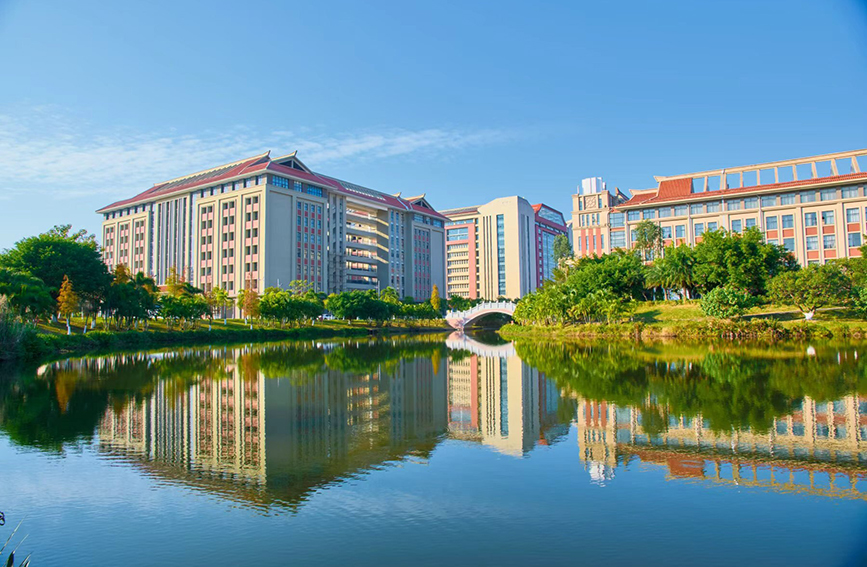 北部湾大学校园一角。北部湾大学供图
