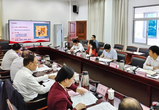 欽州市人大常委會運用AI優化法規起草流程。姚佳麗攝