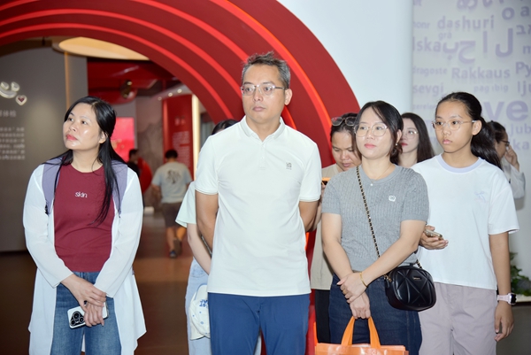 廉政教育深入人心。