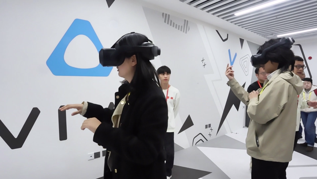 南宁首届国际虚拟现实电影节启幕